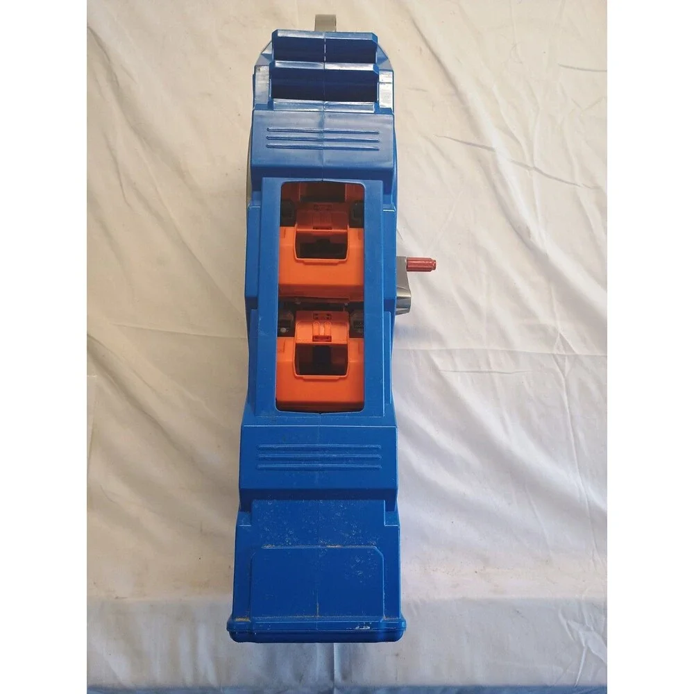 Hot Wheels Mega Garage  Playset Carry Case Storage core replacement only